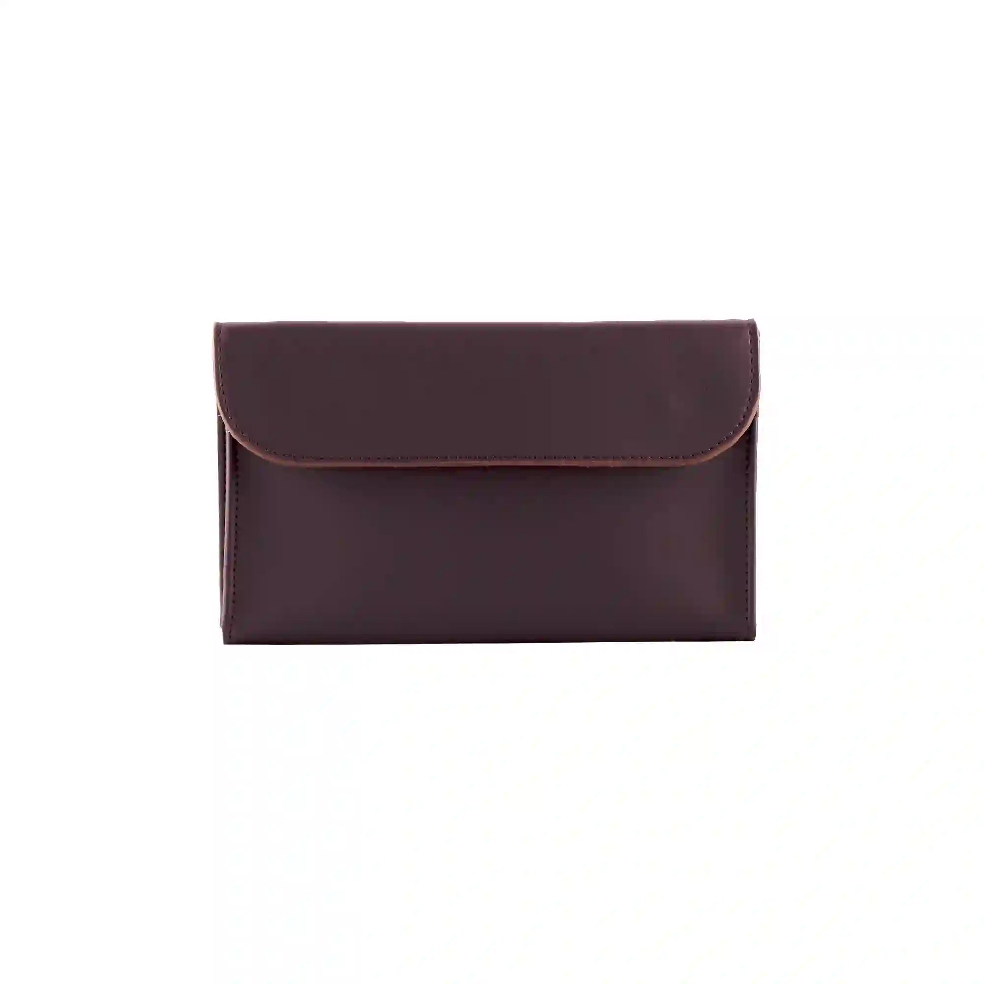 Elegant vegan leather travel products from Valensole experience created for modern travel.