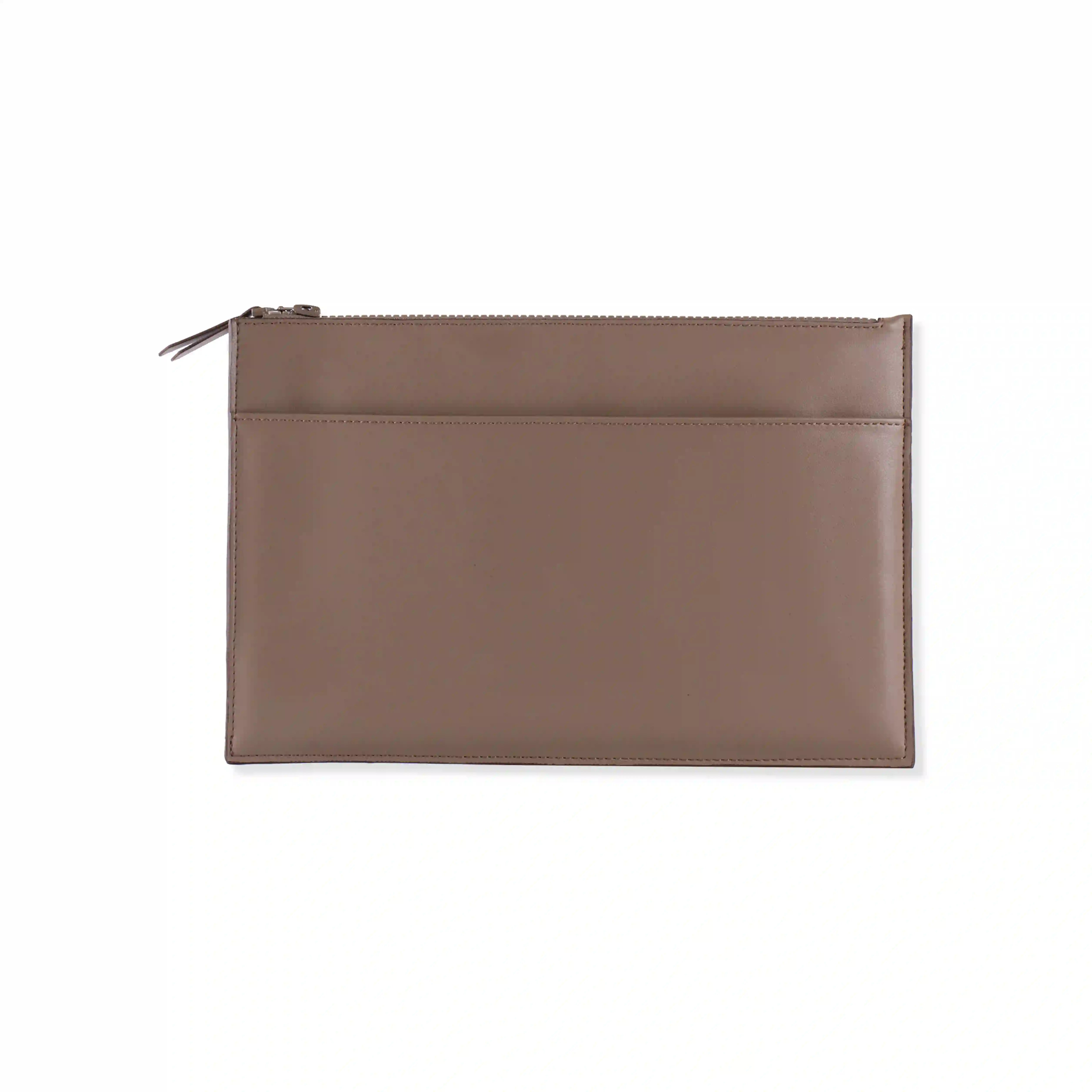 Practical vegan travel accessories from Sahara set, perfect for smart and organised travel.