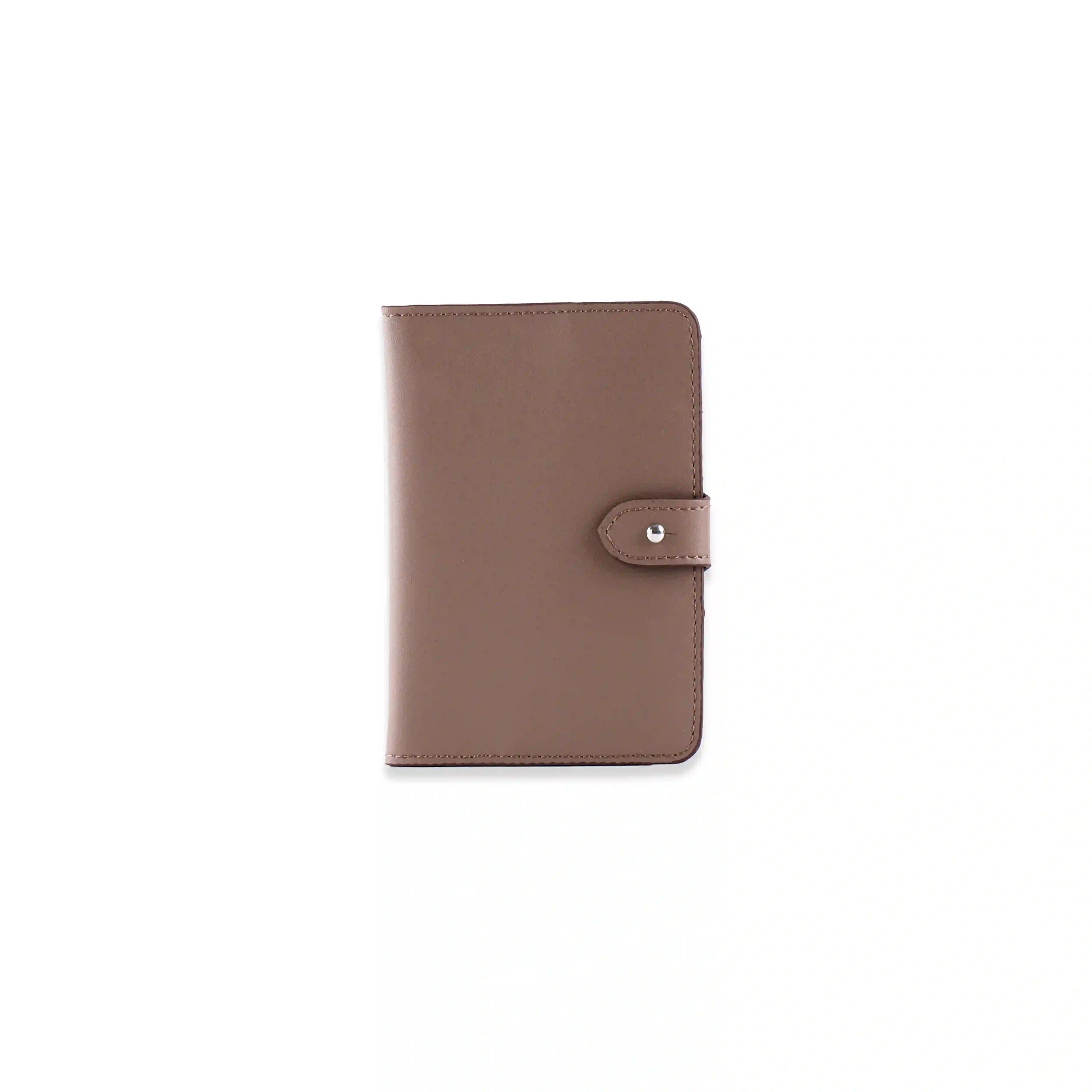 Stylish vegan leather travel products from Sahara set, crafted for chic and practical travel.