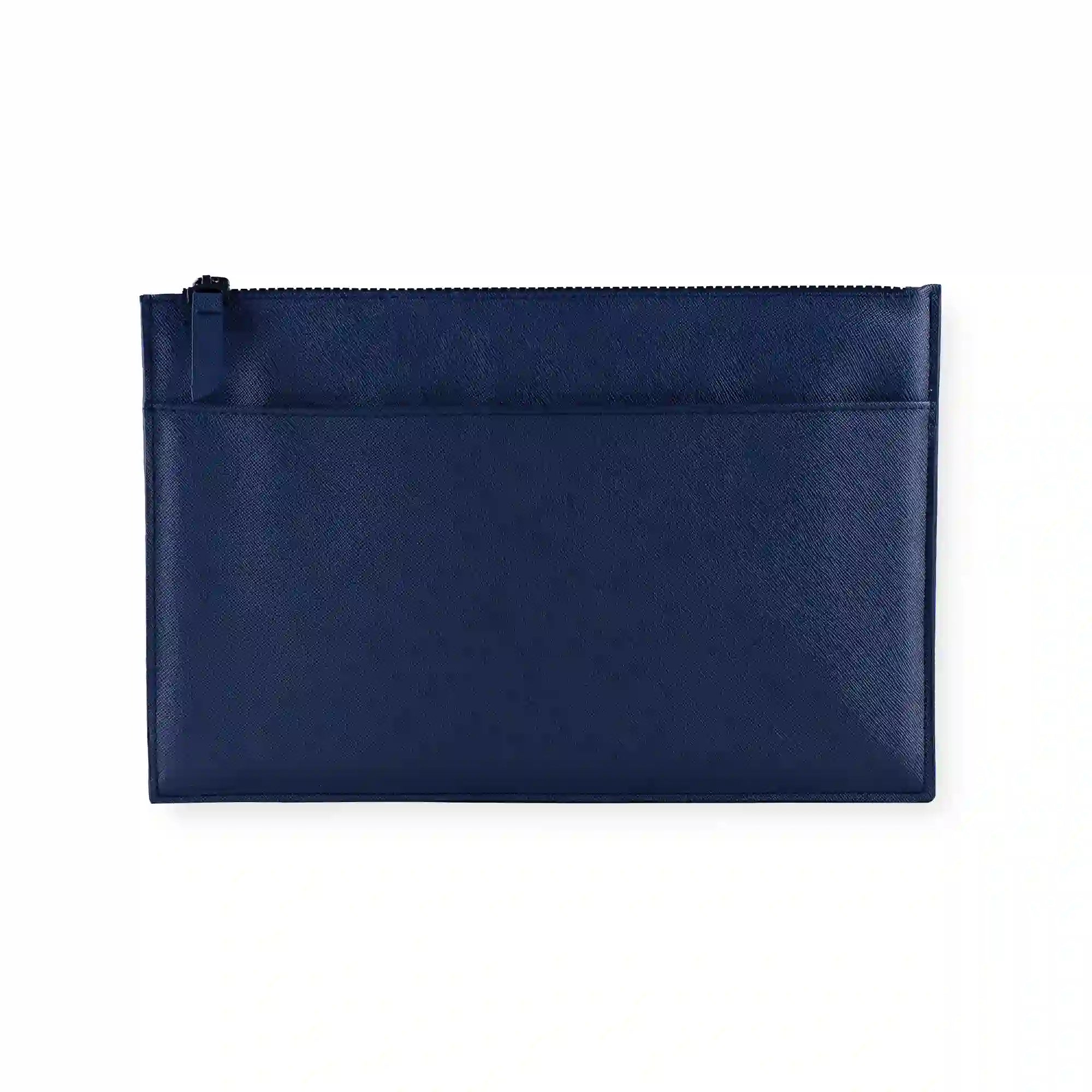 Sustainable vegan travel accessories in New York set crafted for eco-conscious journeys.