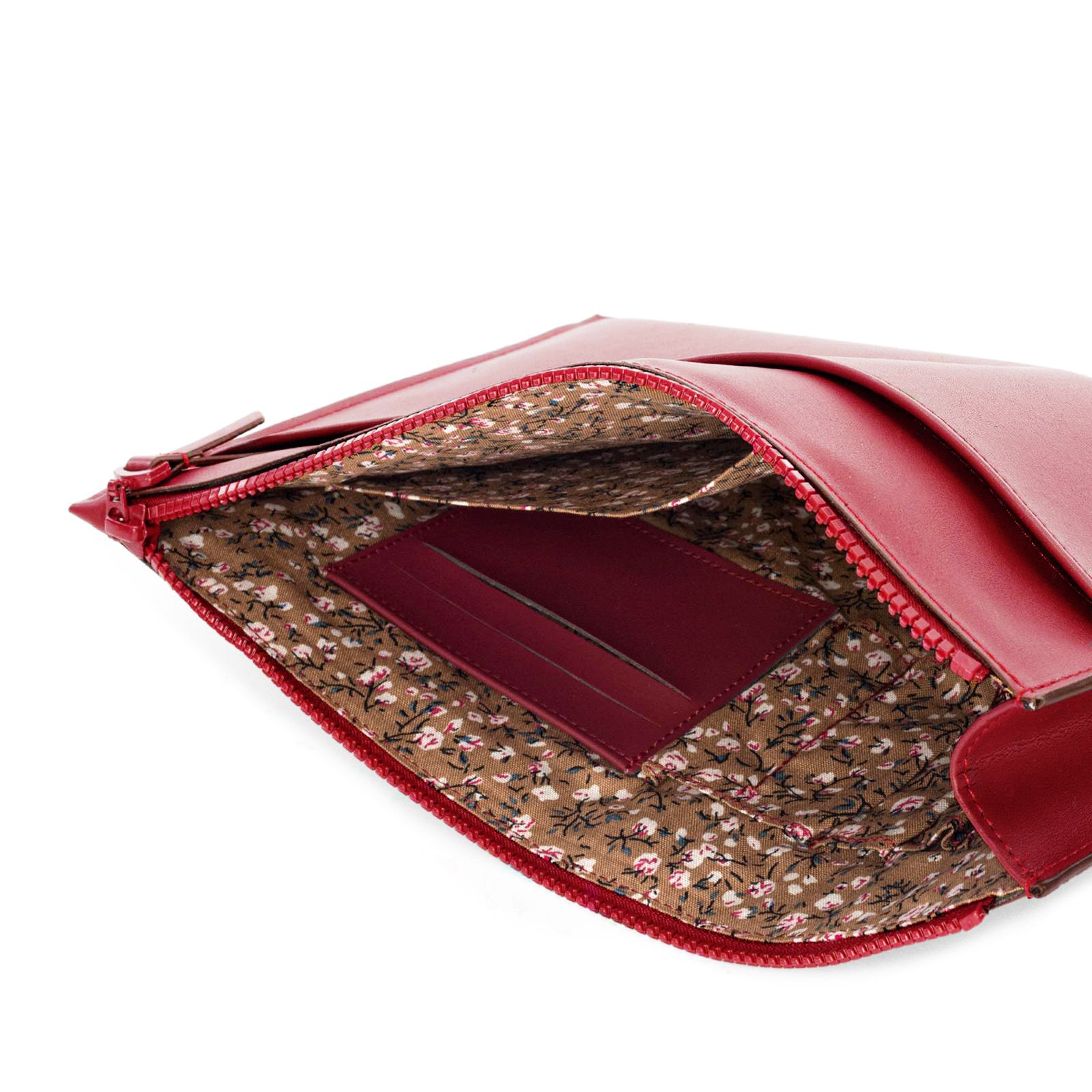 Clutch Cherry Red Christmas